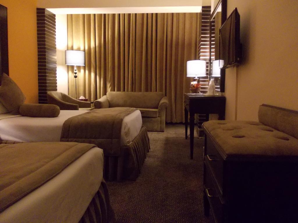 Smart Hotel Lahore Habitación foto